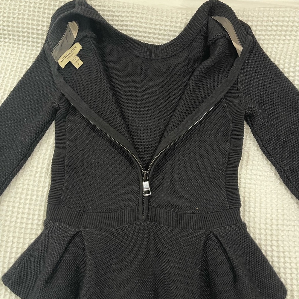 Burberry Women’s long sleeve , size small - Picture 3 of 10
